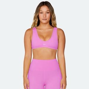 SET Active Charm Sportbody Bra and Biker Shorts